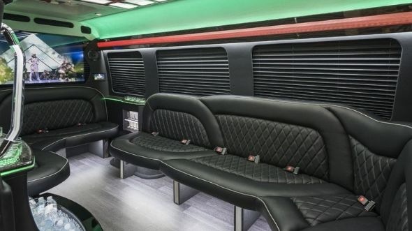 evansville sprinter limo rental rental